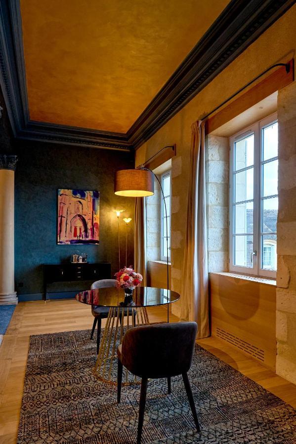 La Chapelle: Luxurious 5-Star Suites in Nevers Exterior photo
