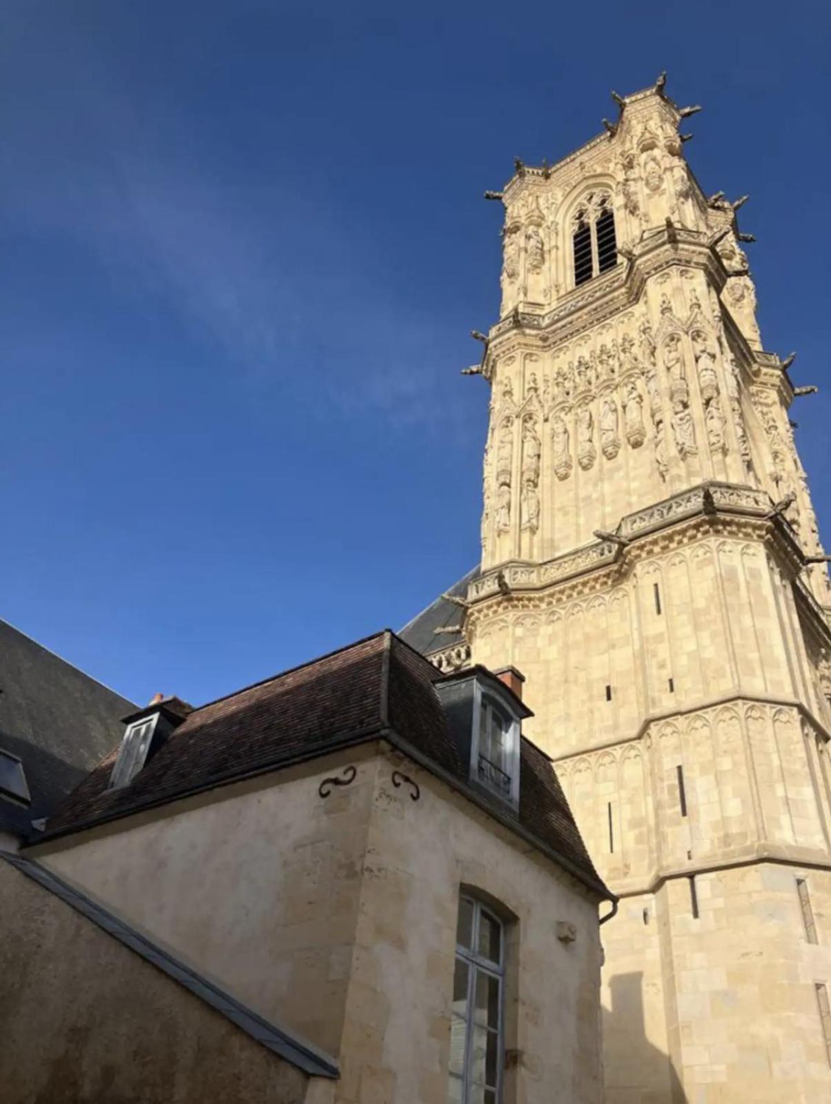 La Chapelle: Luxurious 5-Star Suites in Nevers Exterior photo